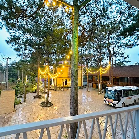 Henisi Homestay Mang Den Kon Von Kla Exteriér fotografie
