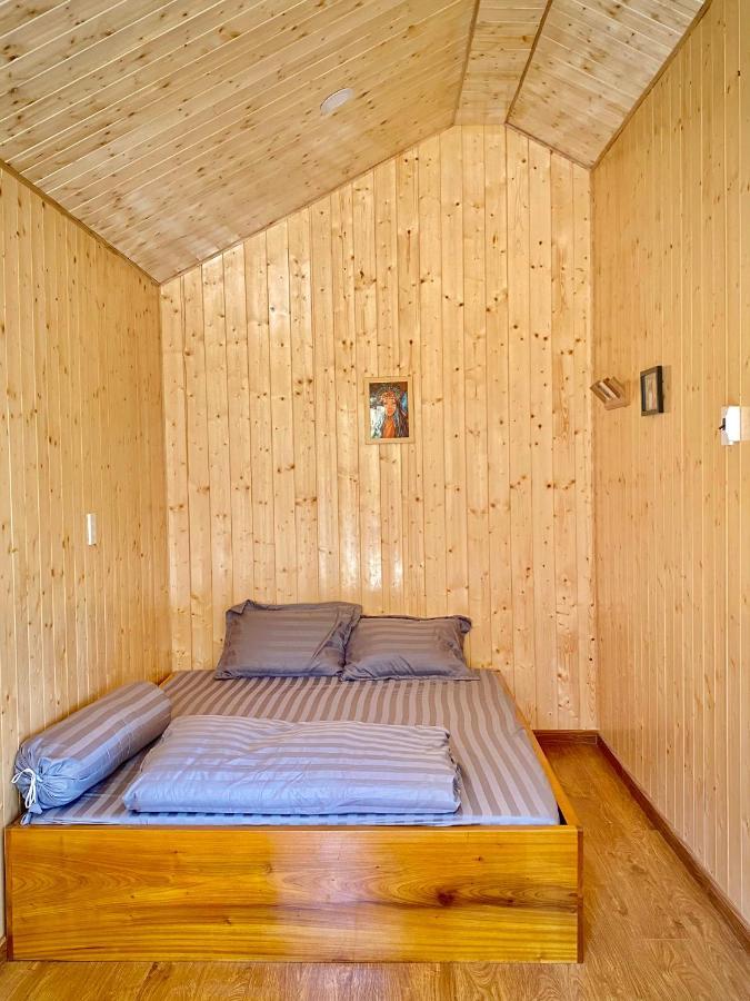 Henisi Homestay Mang Den Kon Von Kla Exteriér fotografie